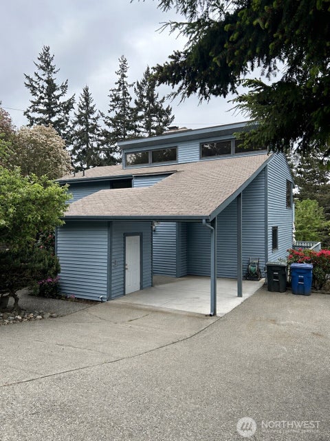 Photo of 23301 17th Place S, Des Moines, WA 98198 (MLS # 2555502)