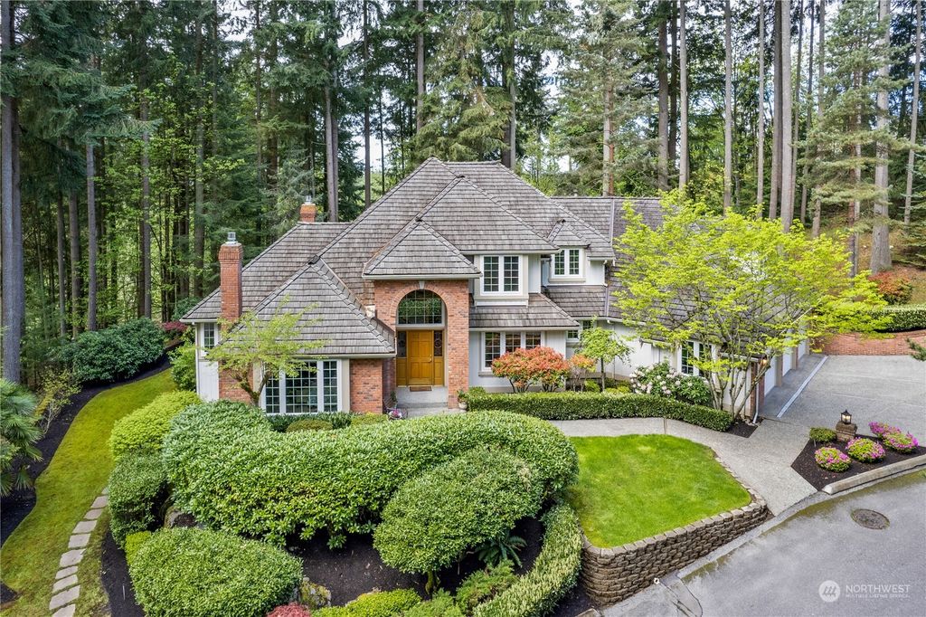 Photo of 12804 57th Place W, Mukilteo, WA 98275 (MLS # 2071340)