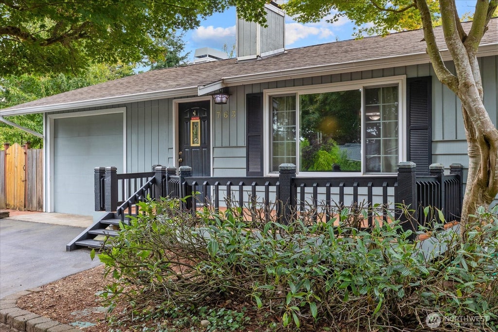 Photo of 763 SW 301st Place, Federal Way, WA 98023 (MLS # 2554708)