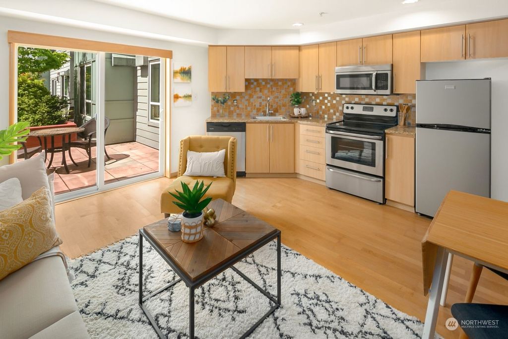 Photo of 424 N 85th Street #205, Seattle, WA 98103 (MLS # 2290763)