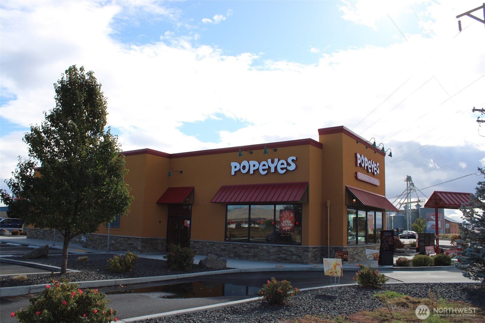 2490 Yakima Valley HWY