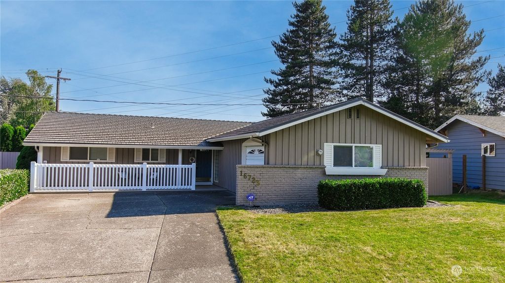 Photo of 16723 116th Place SE, Renton, WA 98058 (MLS # 2135634)