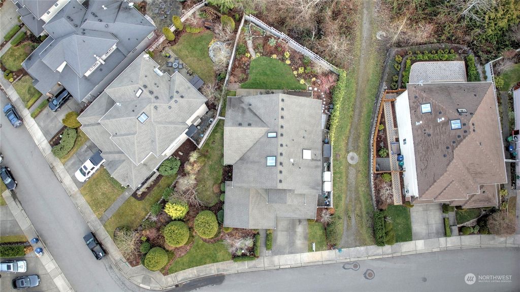Photo of 16406 SE 165th Way, Renton, WA 98058 (MLS # 2023266)