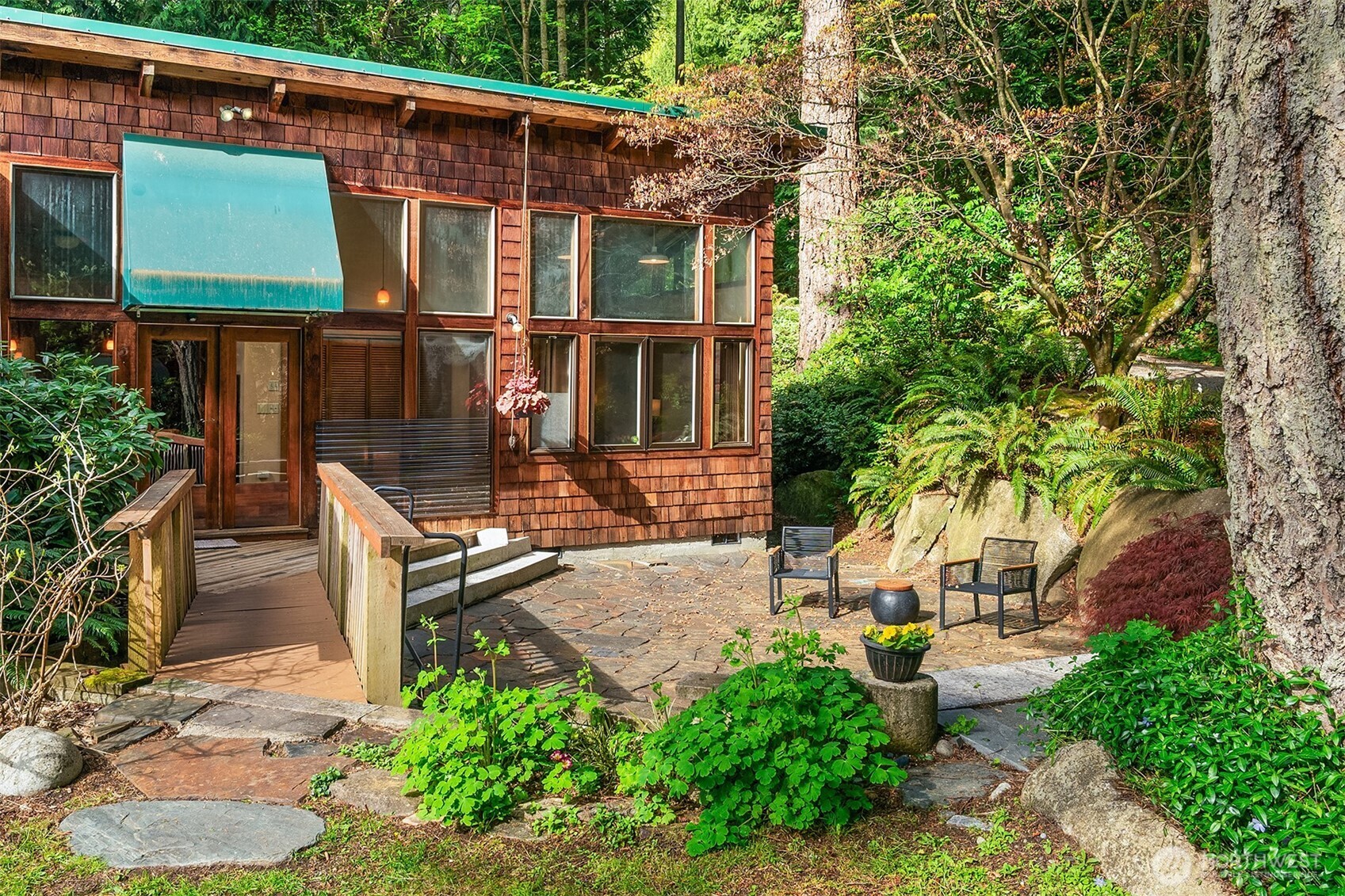 19923 Robinwood Road SW