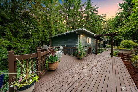 A home in Lake Forest Park