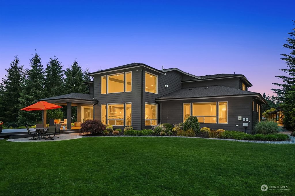 Photo of 31563 SE 275th Place, Ravensdale, WA 98051 (MLS # 2217193)