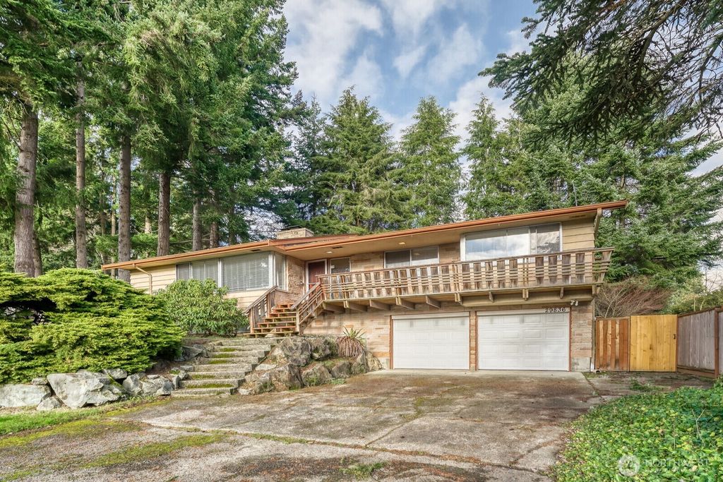 Photo of 29836 6th Avenue S, Federal Way, WA 98003 (MLS # 2467902)