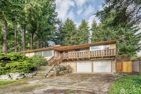 Photo of 29836 6th Avenue S, Federal Way, WA 98003 (MLS # 2467902)