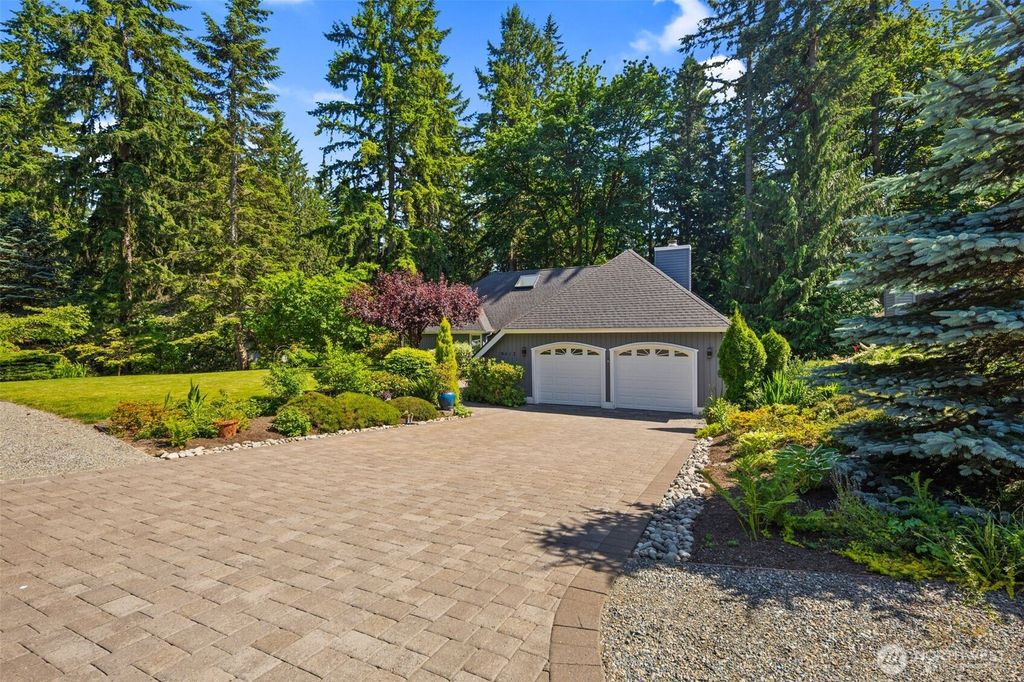 Photo of 19413 NE 203rd Place, Woodinville, WA 98077 (MLS # 2389644)