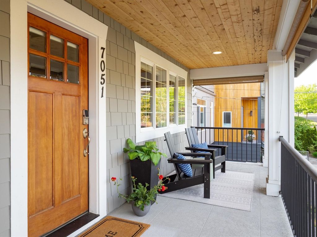 Photo of 7051 Alonzo Avenue NW, Seattle, WA 98117 (MLS # 2367967)