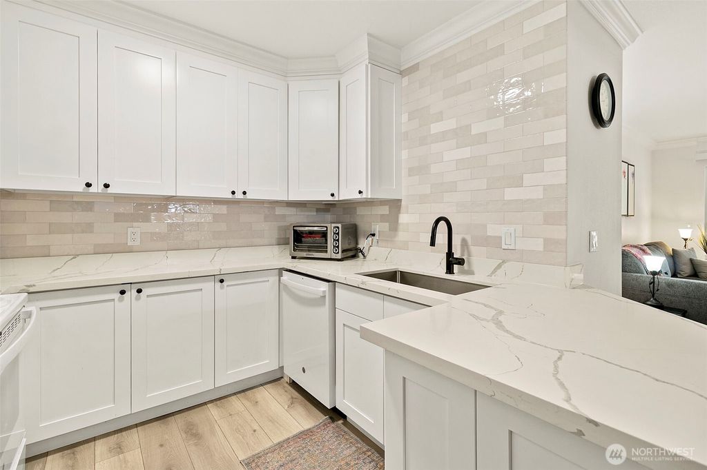 Photo of 33020 10th Avenue SW #x103, Federal Way, WA 98023 (MLS # 2525232)