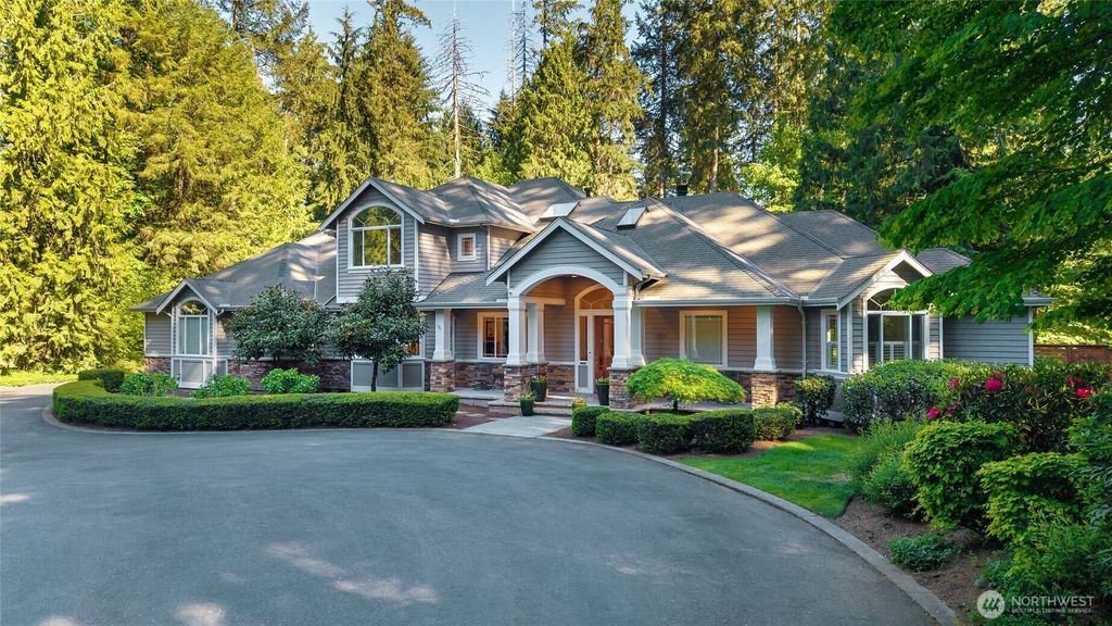 Photo of 19930 170th Avenue NE, Woodinville, WA 98072 (MLS # 2524586)