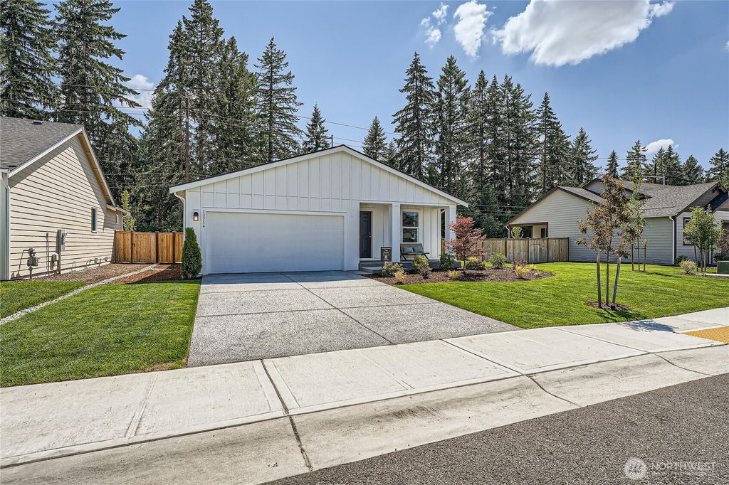 Photo of 13714 199th Street Ct E, Graham, WA 98338 (MLS # 2468854)