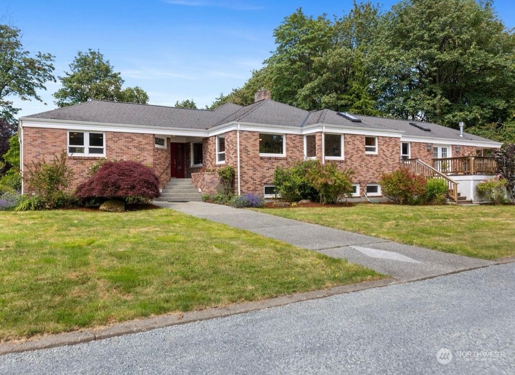 Photo of 16121 91st Avenue SE, Snohomish, WA 98926 (MLS # 2254078)