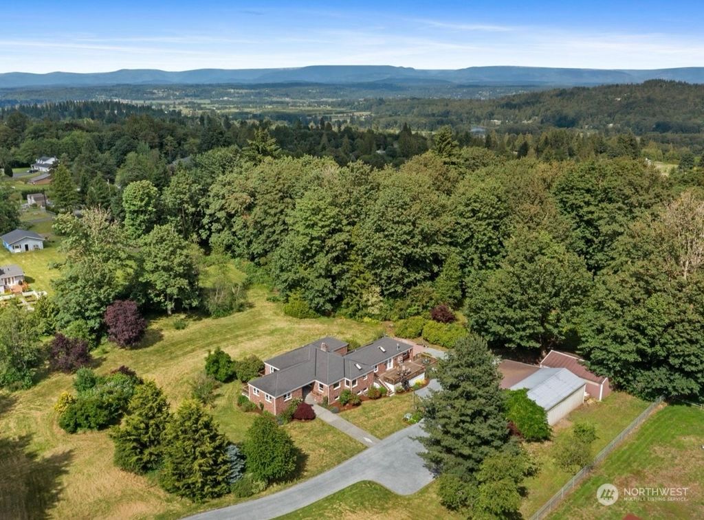 Photo of 16121 91st Avenue SE, Snohomish, WA 98926 (MLS # 2254078)
