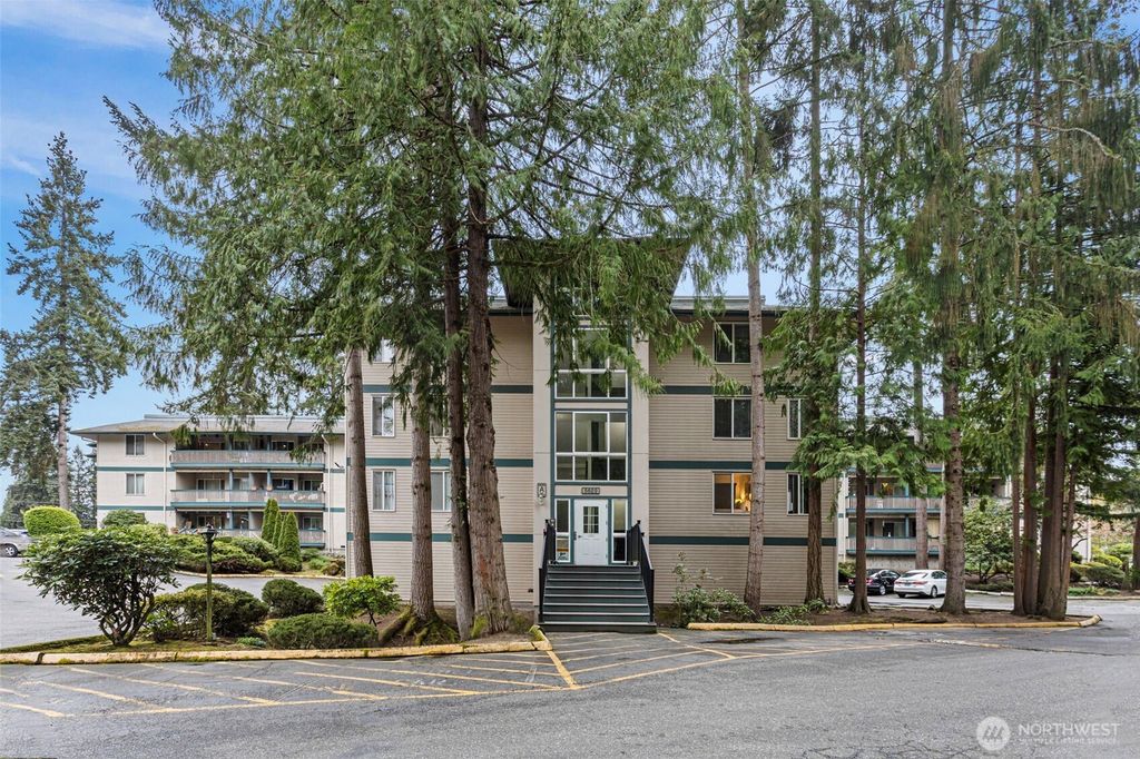Photo of 5620 200th Street SW #A102, Lynnwood, WA 98036 (MLS # 2507135)