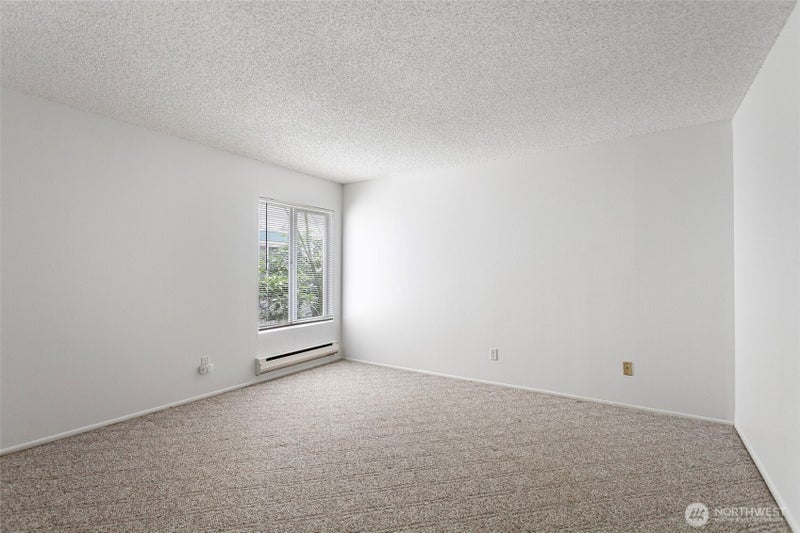 5620 200th Street SW A102