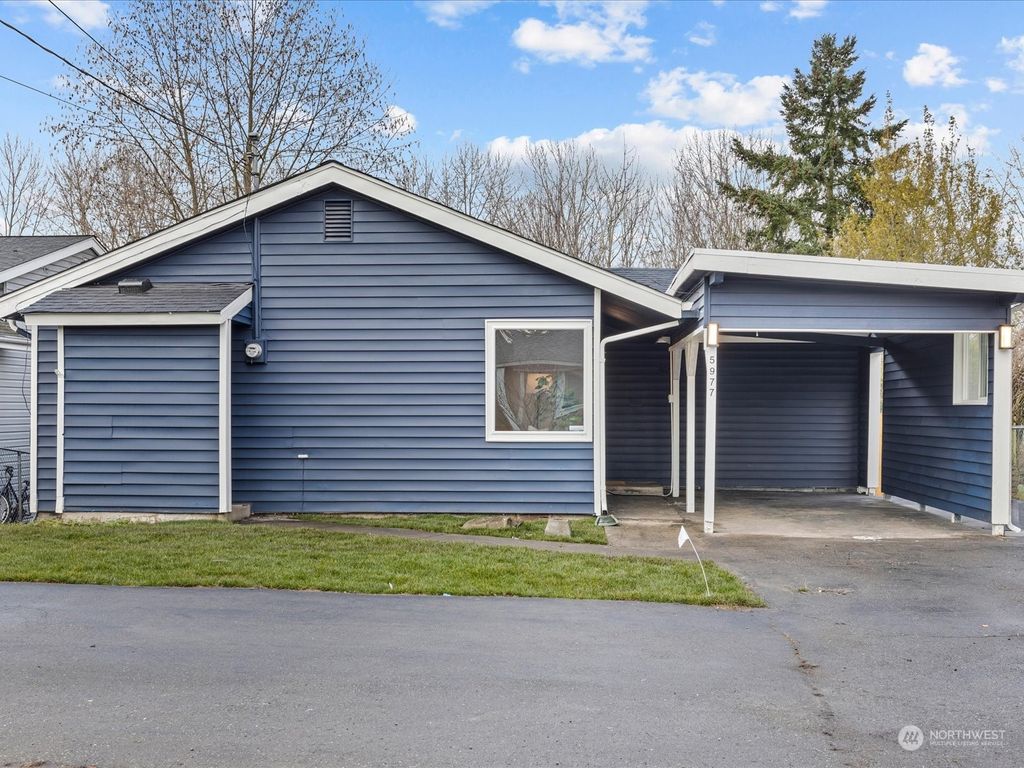 Photo of 5977 18th Avenue SW, Seattle, WA 98106 (MLS # 2198180)