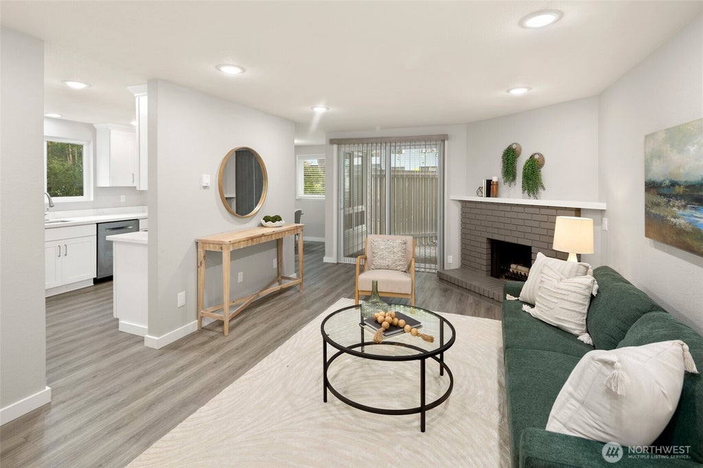 Photo of 3055 80th Avenue SE #107, Mercer Island, WA 98040 (MLS # 2574338)