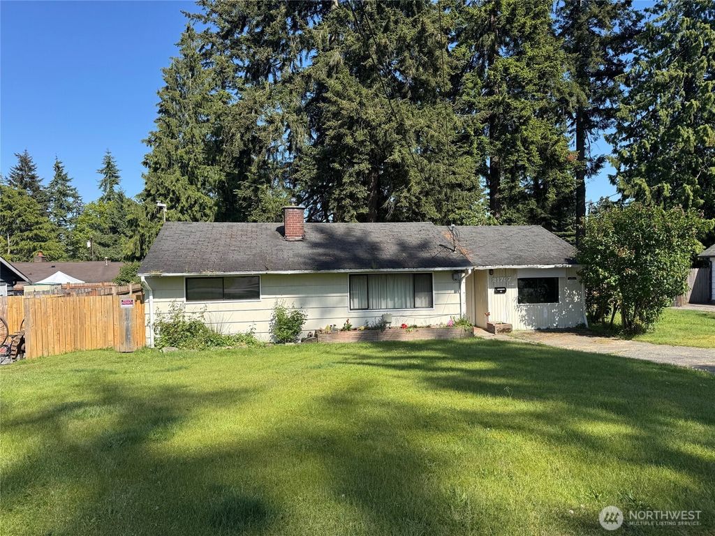 Photo of 21707 51st Avenue W, Mountlake Terrace, WA 98043 (MLS # 2380791)