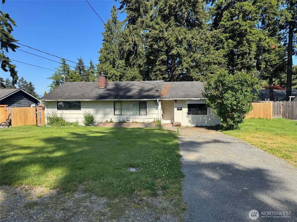 Photo of 21707 51st Avenue W, Mountlake Terrace, WA 98043 (MLS # 2380791)