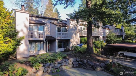 Photo of 1555 Union Avenue NE #39, Renton, WA 98059 (MLS # 2470546)