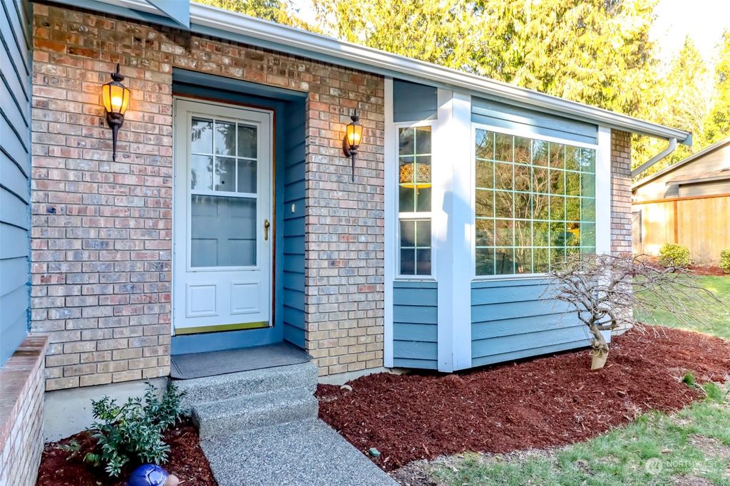 Photo of 17927 121st Street SE, Snohomish, WA 98290 (MLS # 2040243)