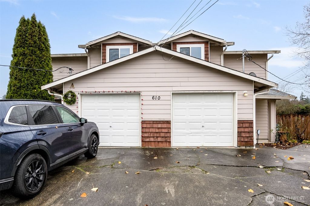 Photo of 610 11th Avenue, Milton, WA 98354 (MLS # 2457032)