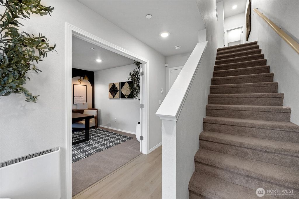 Photo of 34370 Emerald Ridge Avenue SE, Black Diamond, WA 98010 (MLS # 2466022)