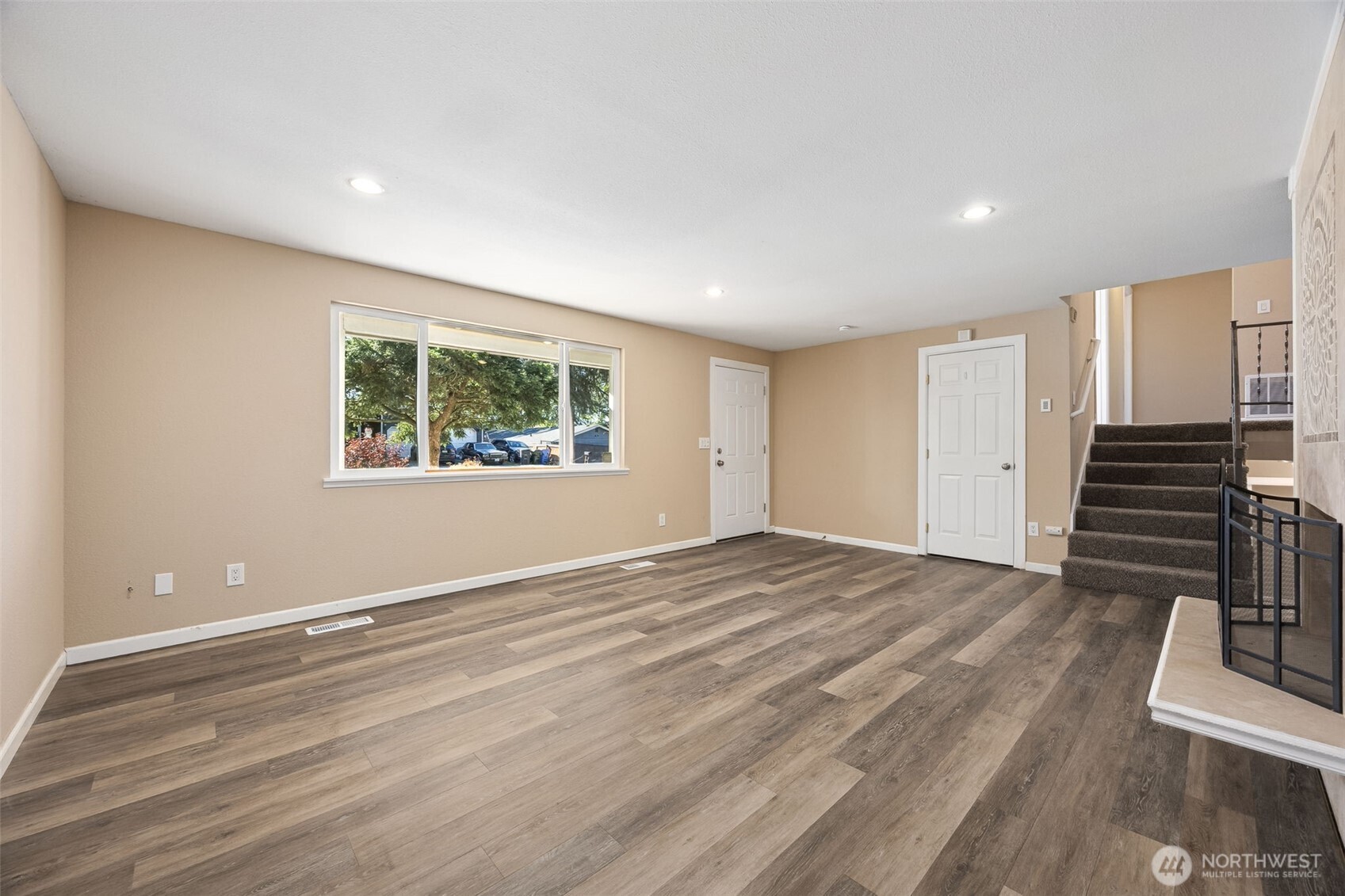 10309 123rd Street Ct E