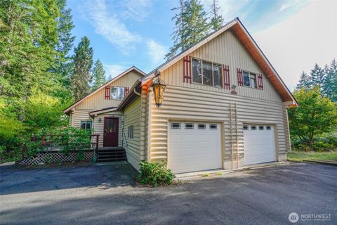 770 E Country Club Drive E Union WA 98592