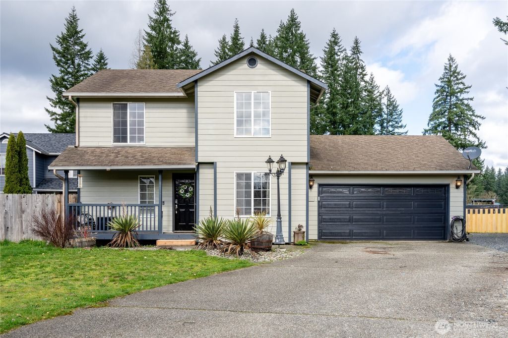 Photo of 614 Eagle View Drive, Granite Falls, WA 98252 (MLS # 2507220)