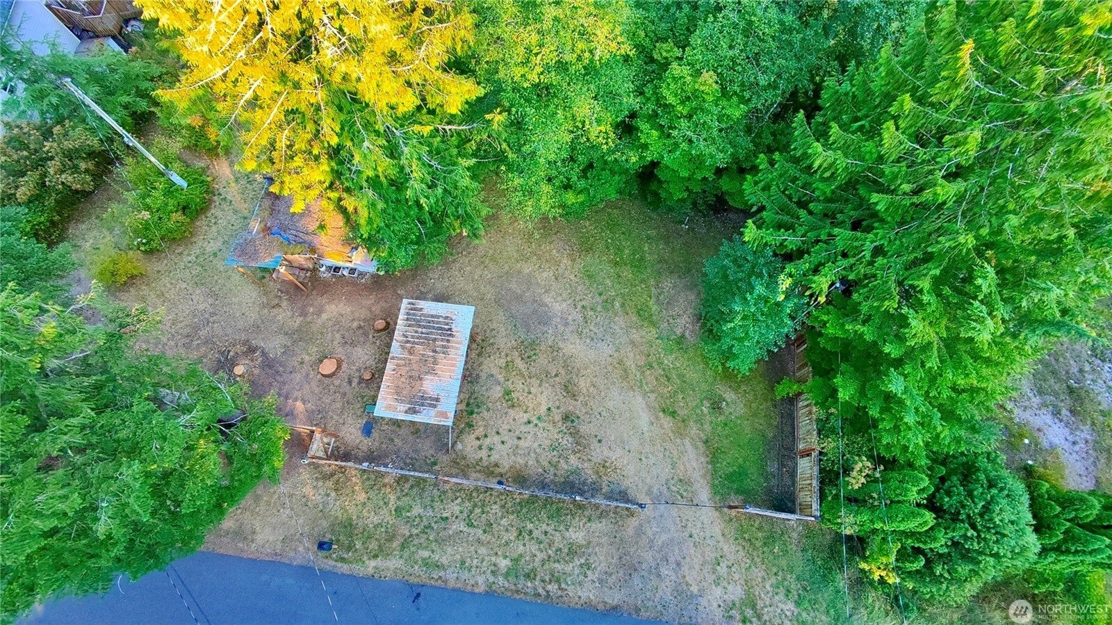 6393 Overland Trail