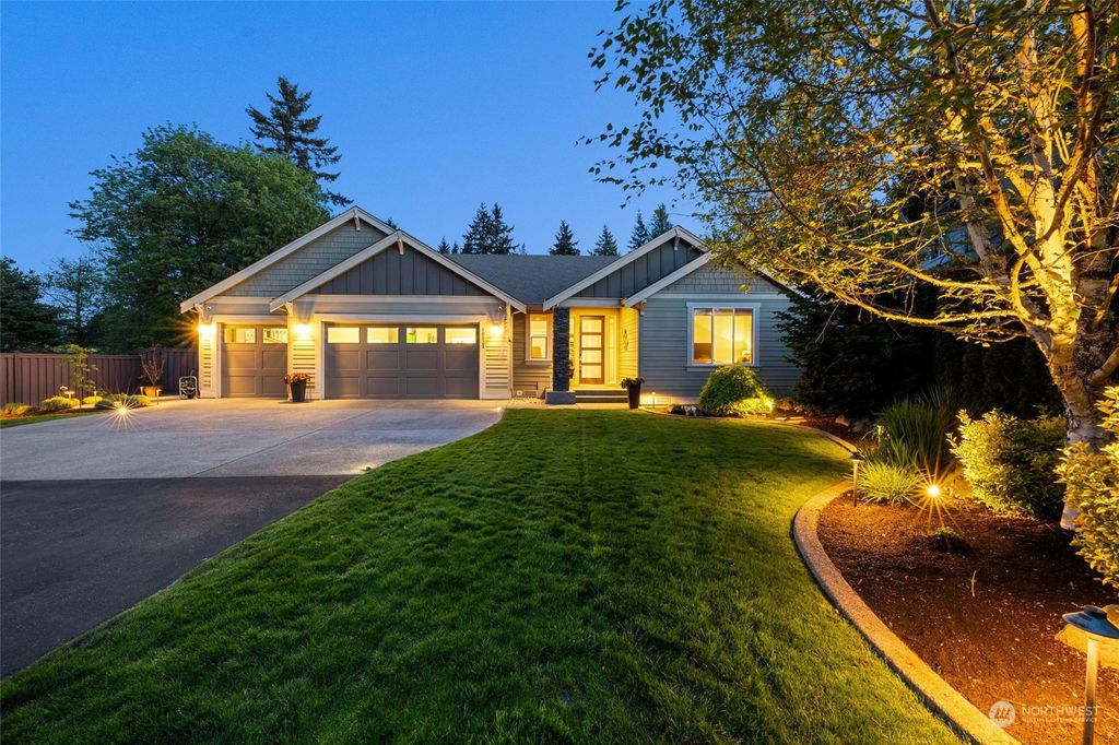 Photo of 10521 SE 276th Street, Kent, WA 98030 (MLS # 2226071)