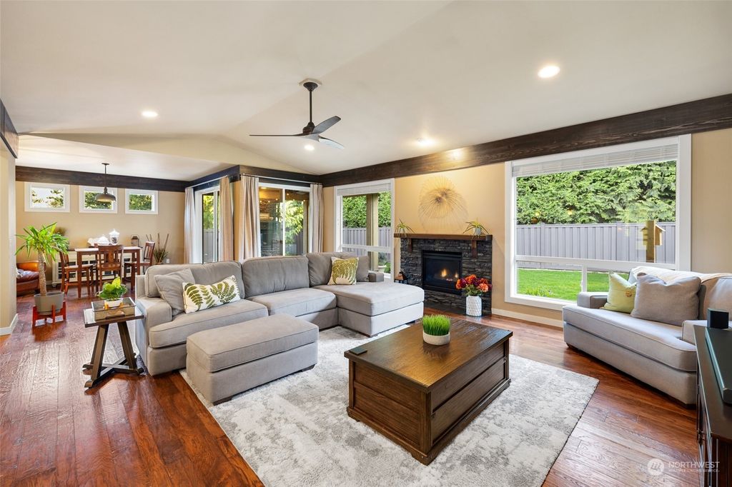 Photo of 10521 SE 276th Street, Kent, WA 98030 (MLS # 2226071)