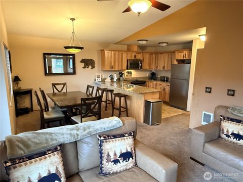 Photo of 525 Alpine Place Pl #G3, Leavenworth, WA 98826 (MLS # 2522047)