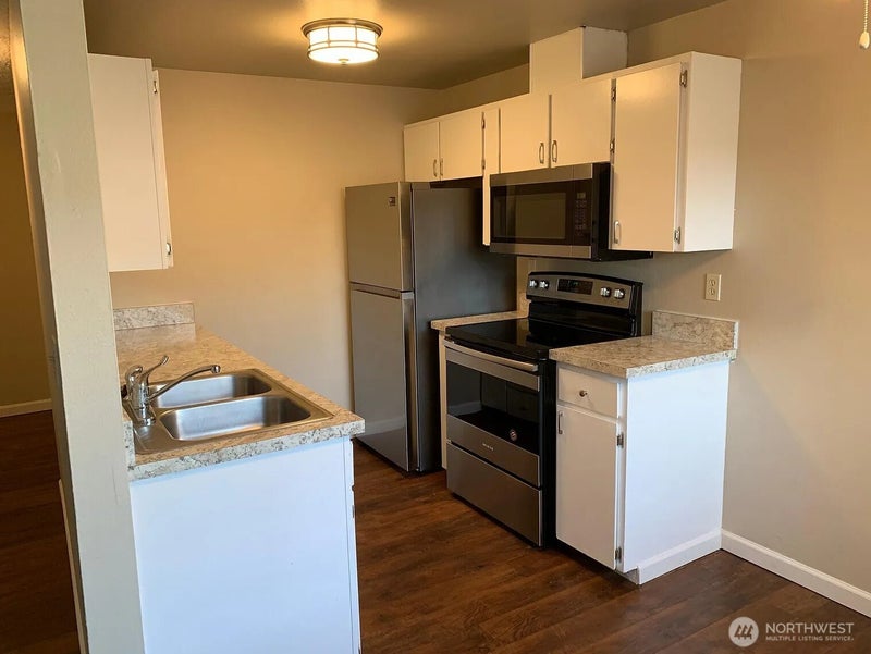 1609 Maple Lane C5-C8