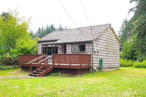 Photo of 1875 State Route 105, Grayland, WA 98547 (MLS # 2569694)