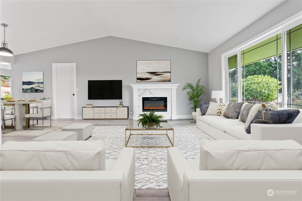 Photo of 2016 S 301st Place, Federal Way, WA 98003 (MLS # 2029630)