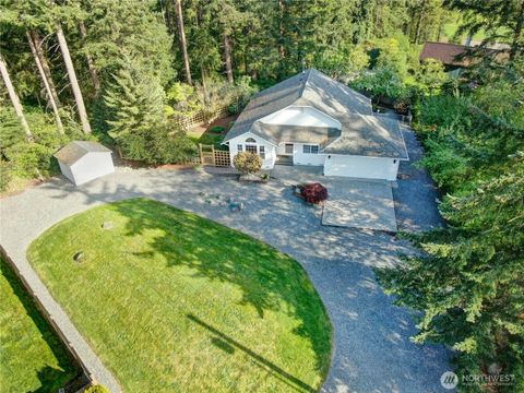 395 Piper Way Camano Island WA 98282