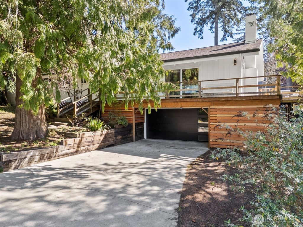 Photo of 9832 Whitecap Drive NW, Olympia, WA 98502 (MLS # 2503281)