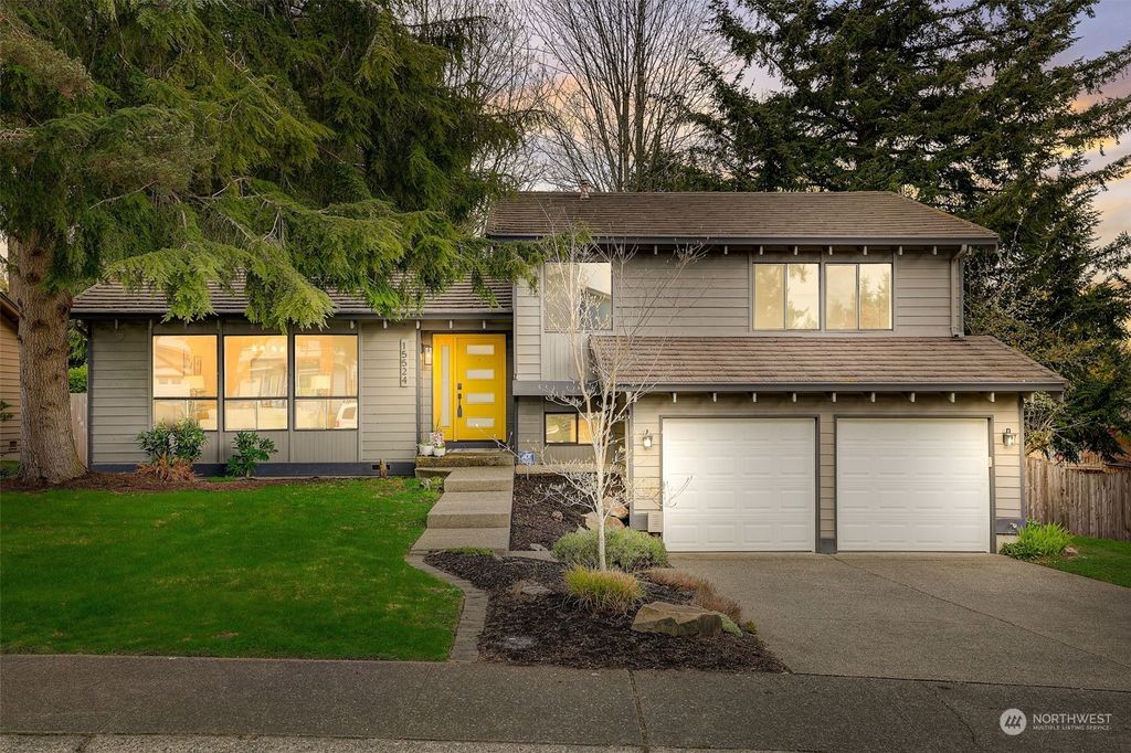 Photo of 15524 SE 179th Street, Renton, WA 98058 (MLS # 2212011)