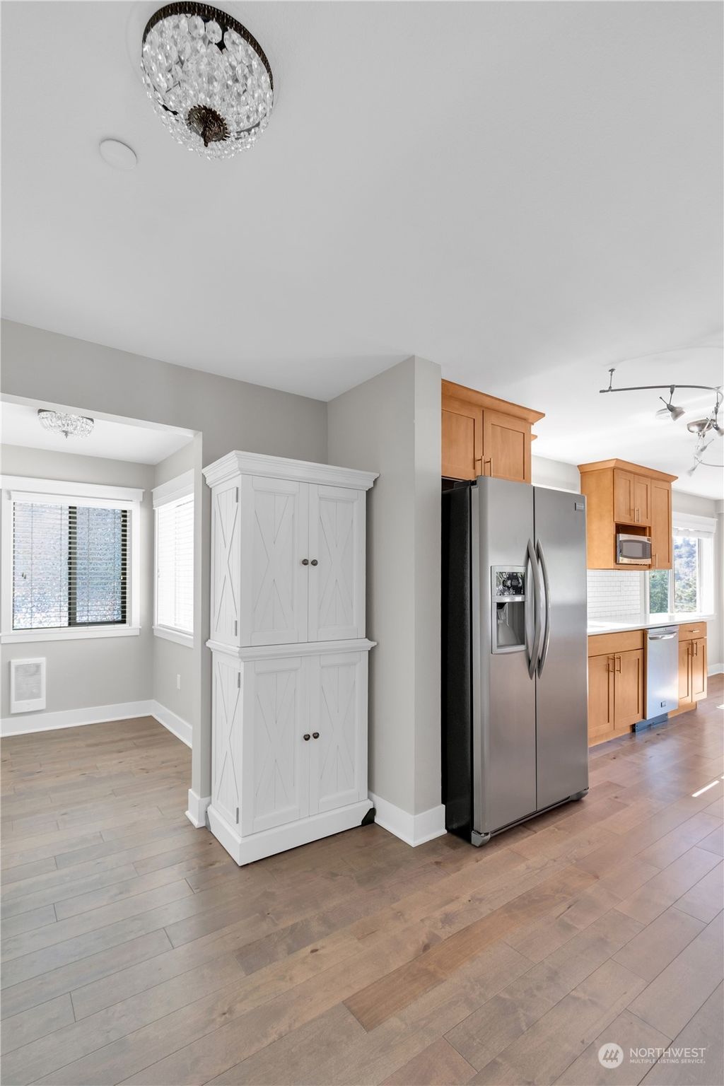 Photo of 3212 81st Place SE #C202, Mercer Island, WA 98040 (MLS # 2273904)