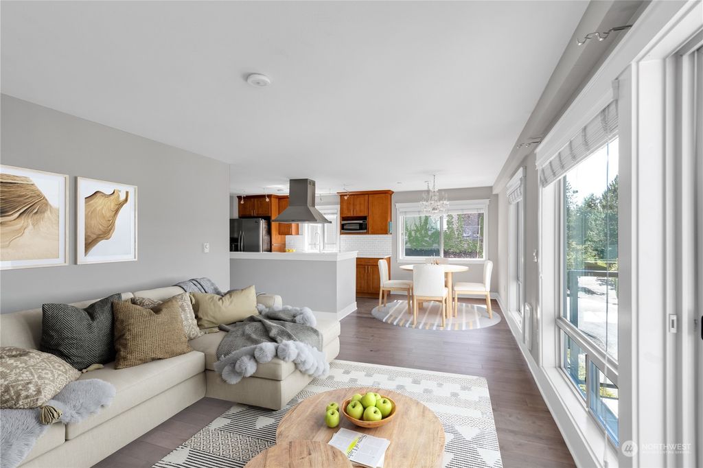 Photo of 3212 81st Place SE #C202, Mercer Island, WA 98040 (MLS # 2273904)