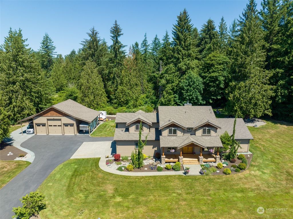 Photo of 13615 Meridian Street, Lake Stevens, WA 98258 (MLS # 2142921)