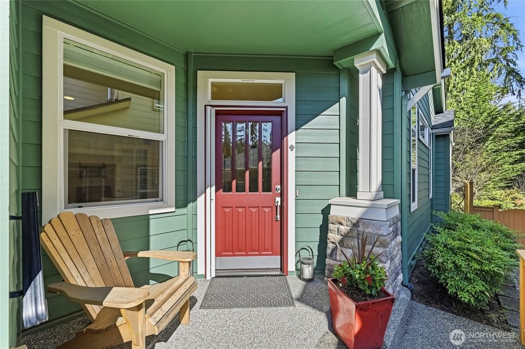 Photo of 24264 NE Vine Maple Way, Redmond, WA 98053 (MLS # 2502069)