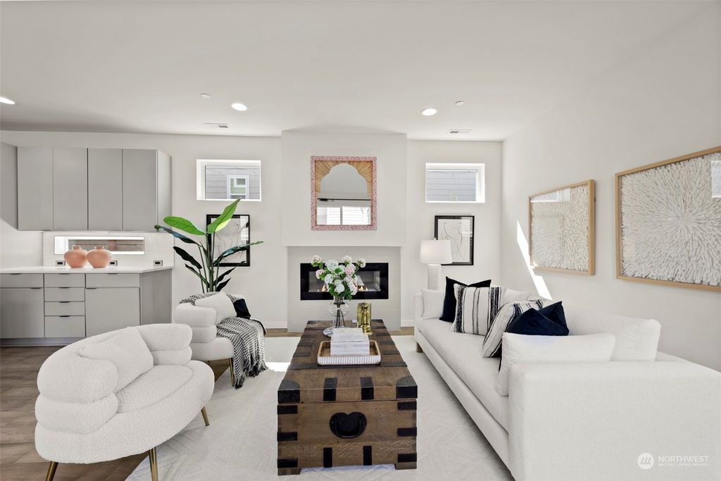 Photo of 13814 NE 97th Street, Kirkland, WA 98033 (MLS # 2281265)