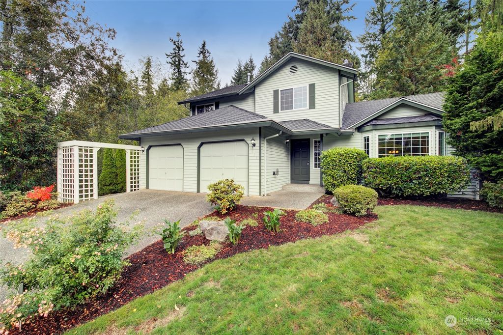 Photo of 4213 130th Place SW, Mukilteo, WA 98275 (MLS # 2172445)