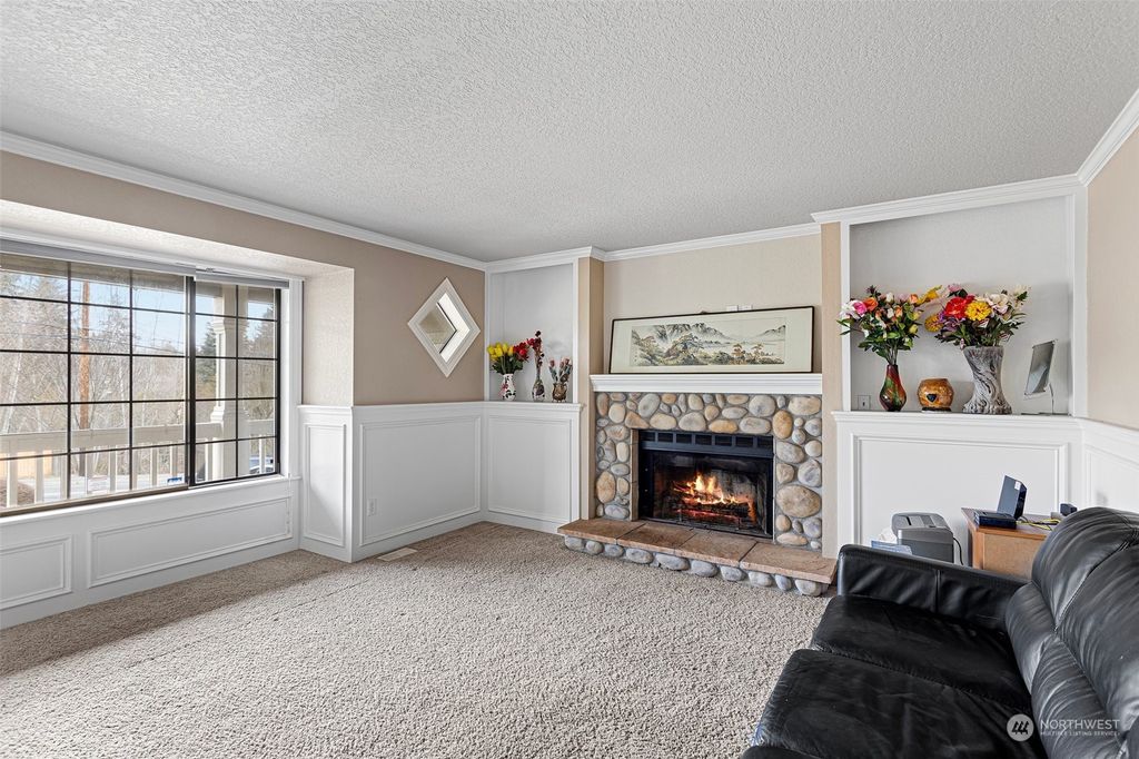 Photo of 2516 110th Street SE, Everett, WA 98208 (MLS # 2041652)