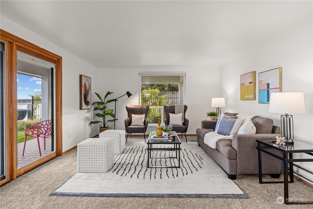 Photo of 720 Lakeside Avenue S #8, Seattle, WA 98144 (MLS # 2308264)